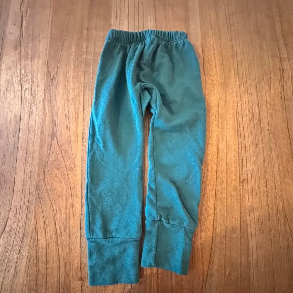 Childhoods Clothing Gusset Pant - Size 4T